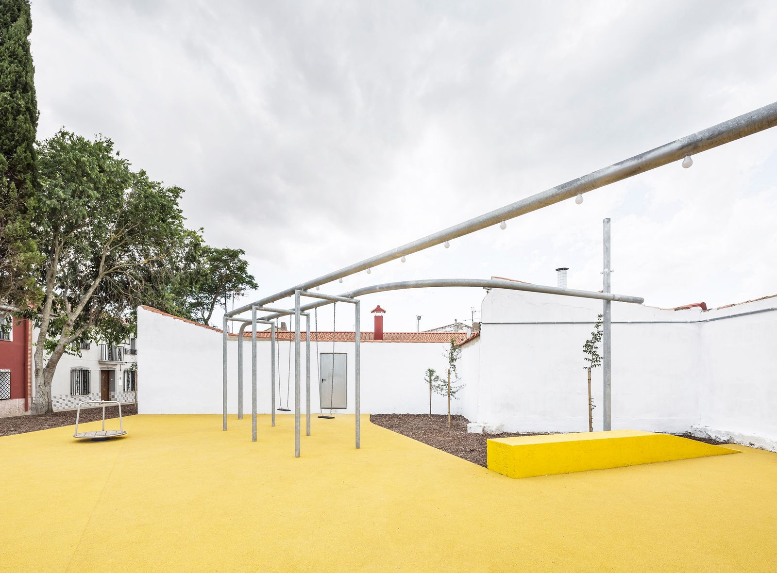 Parque infantil en Balsa de Ves