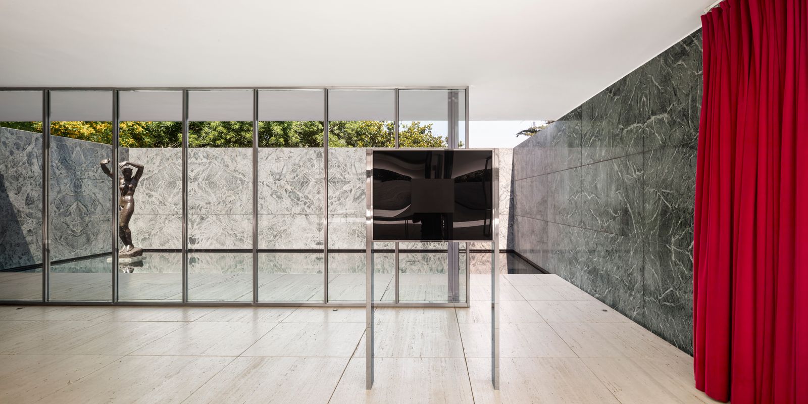 Re-enactment: Lilly Reich's Work Occupies the Barcelona Pavilion