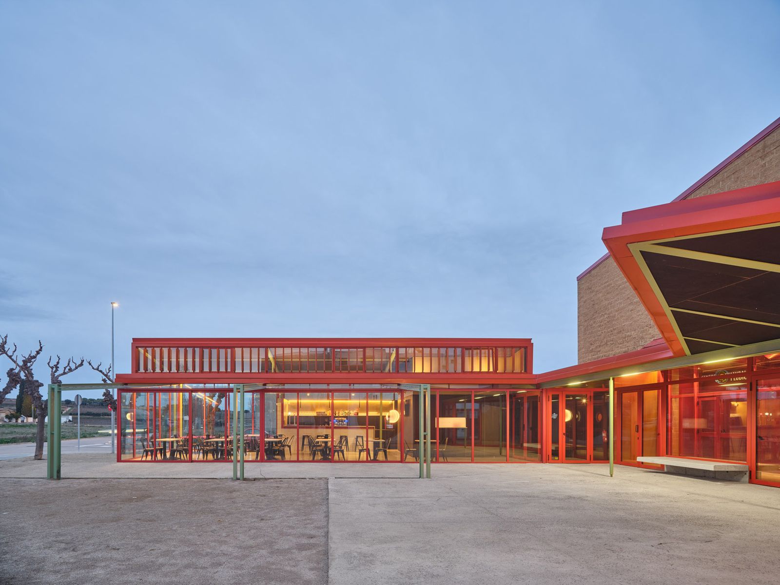 Rehabilitació i Ampliació del Centre Cultural i Lúdic de les Cabanyes