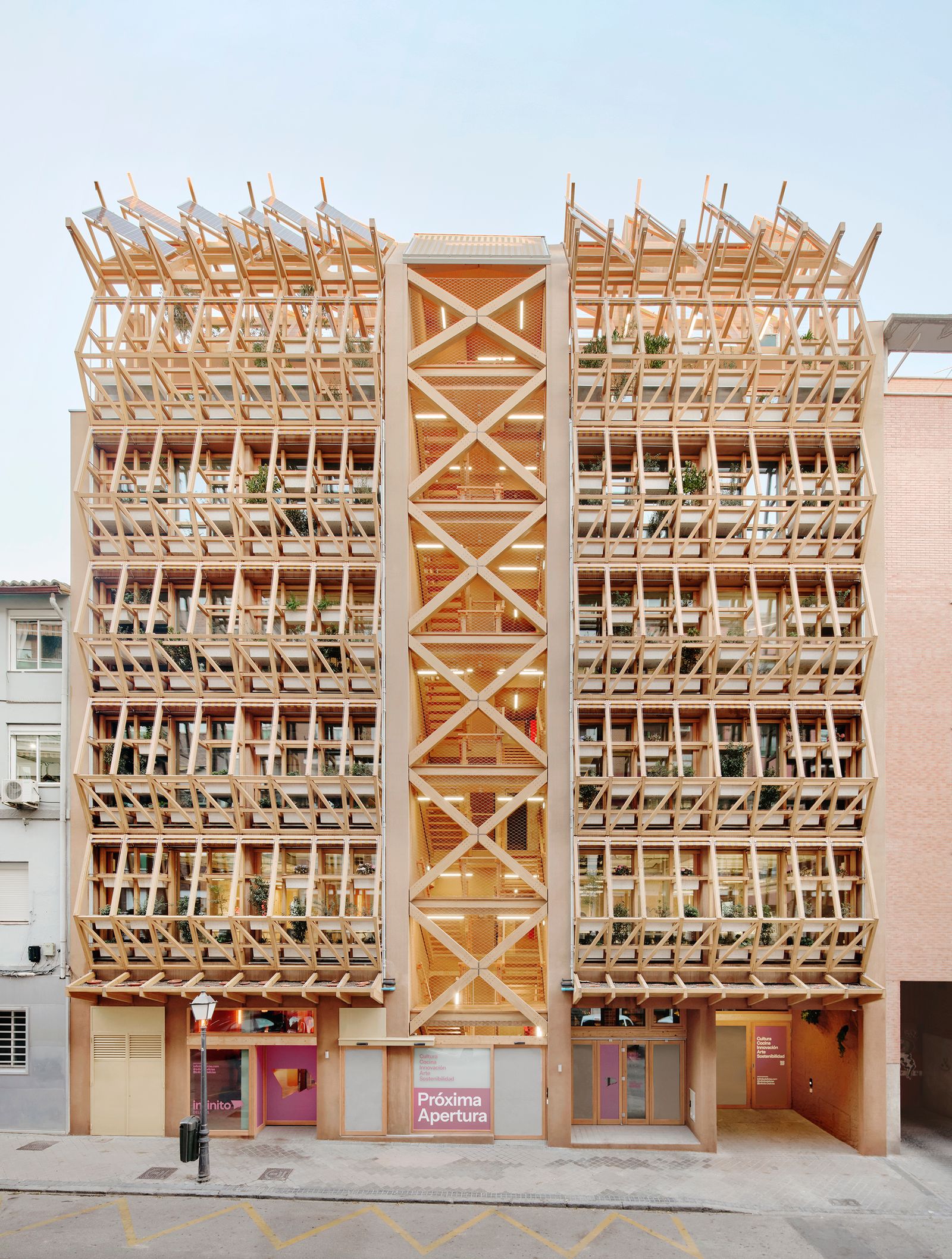 Edificio para Infinito Delicias