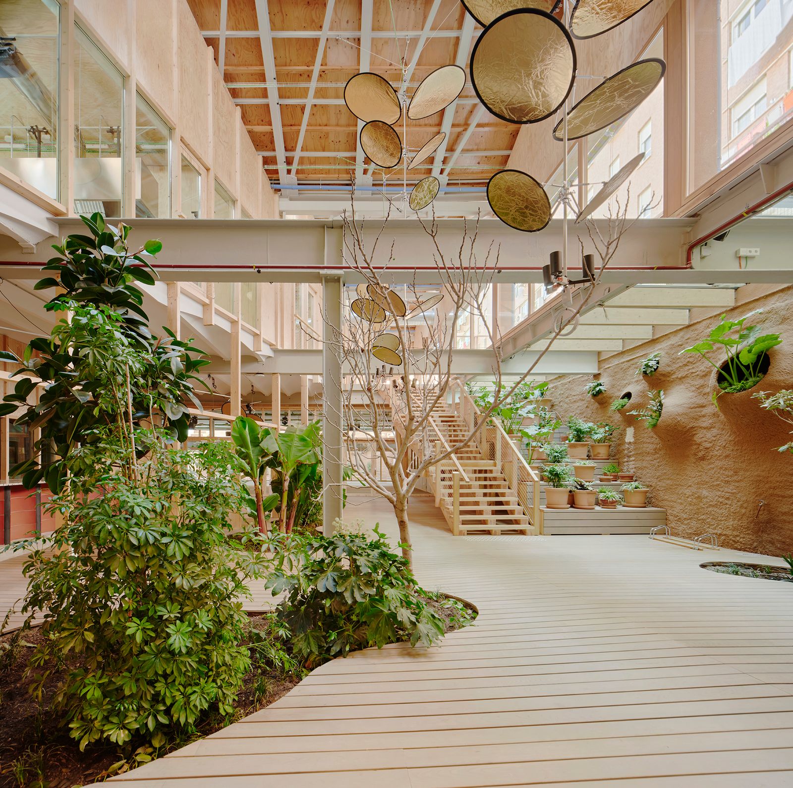 Edificio para Infinito Delicias