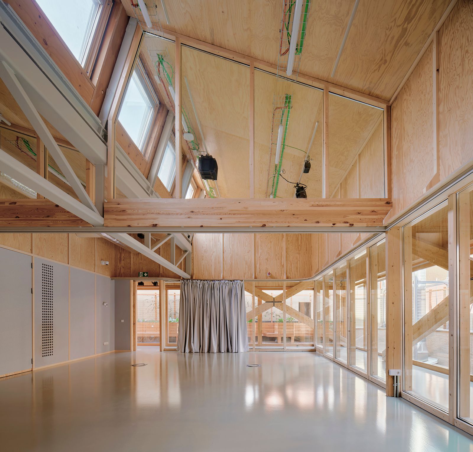 Edificio para Infinito Delicias