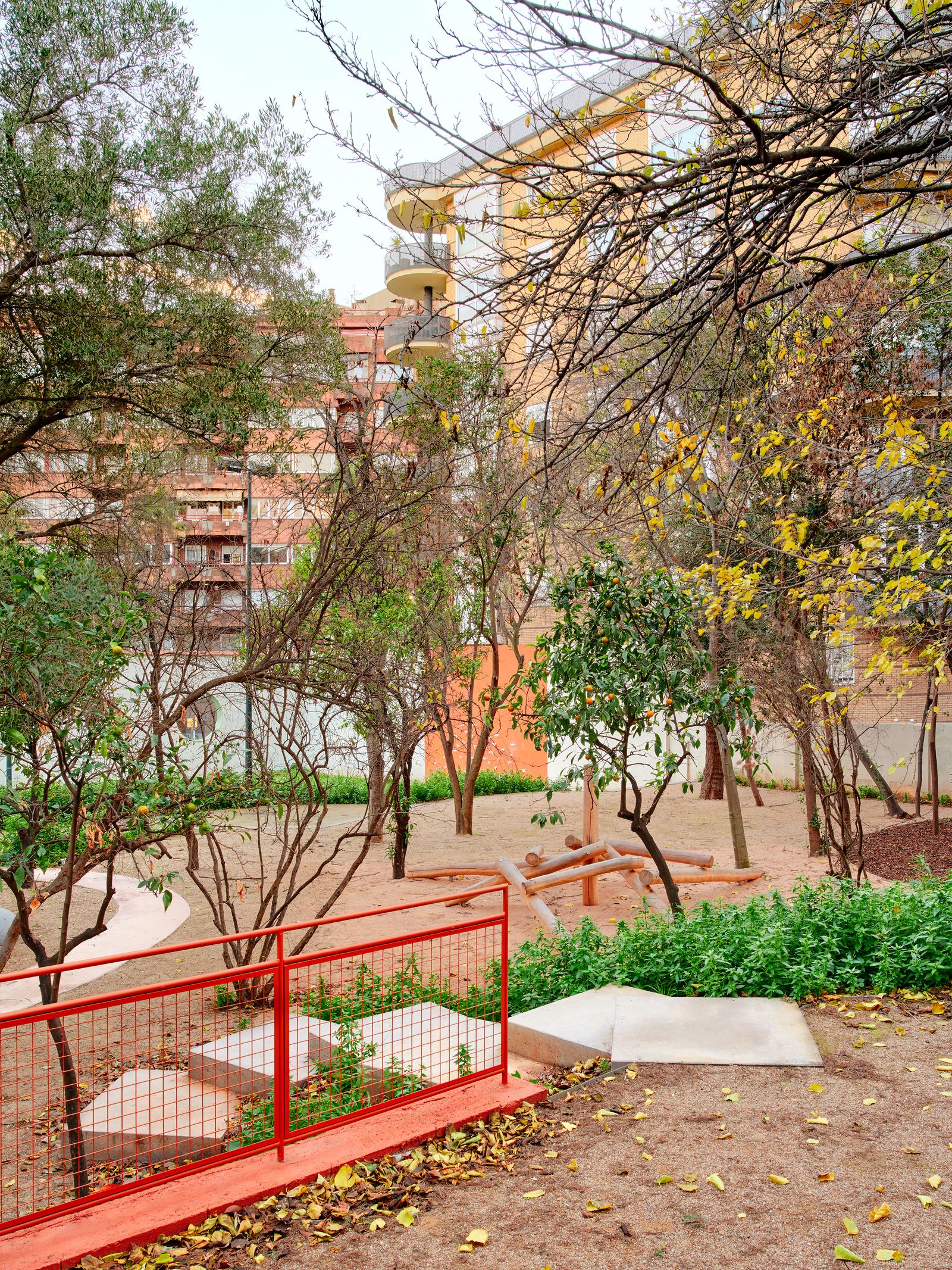 Jardí per a una Escola Montessori al Carrer Ballester