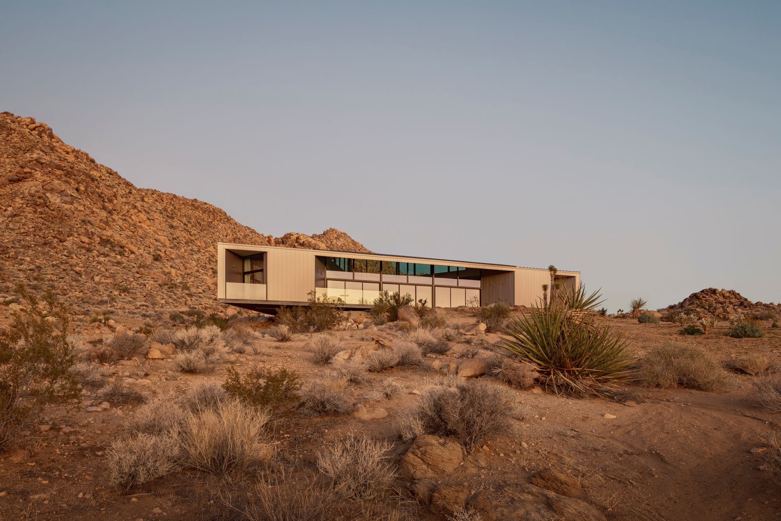 Casa Sombra del Desierto