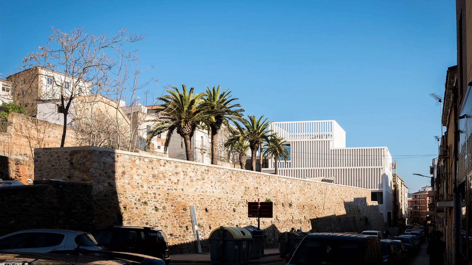 MUSEO DE ARTE CONTEMPORÁNEO HELGA DE ALVEAR