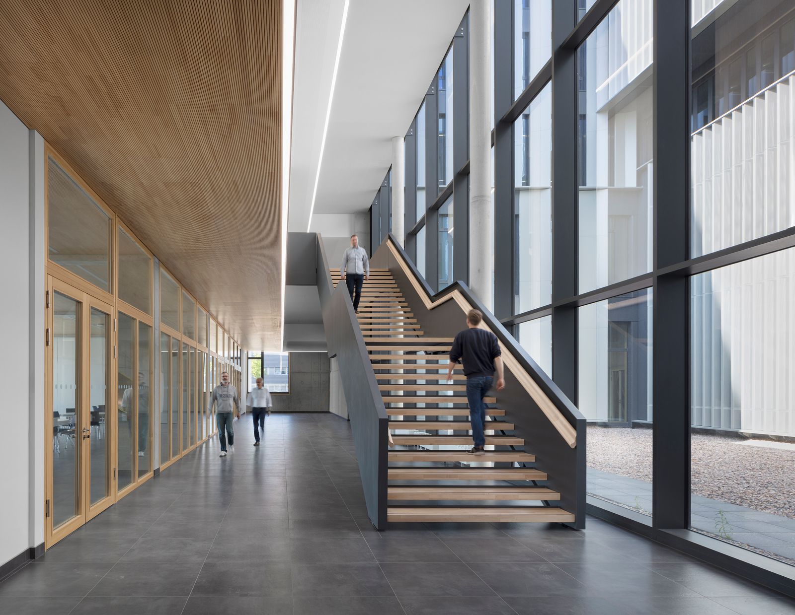 ECOMAT - Center for Eco-efficient Materials and Technologies Bremen