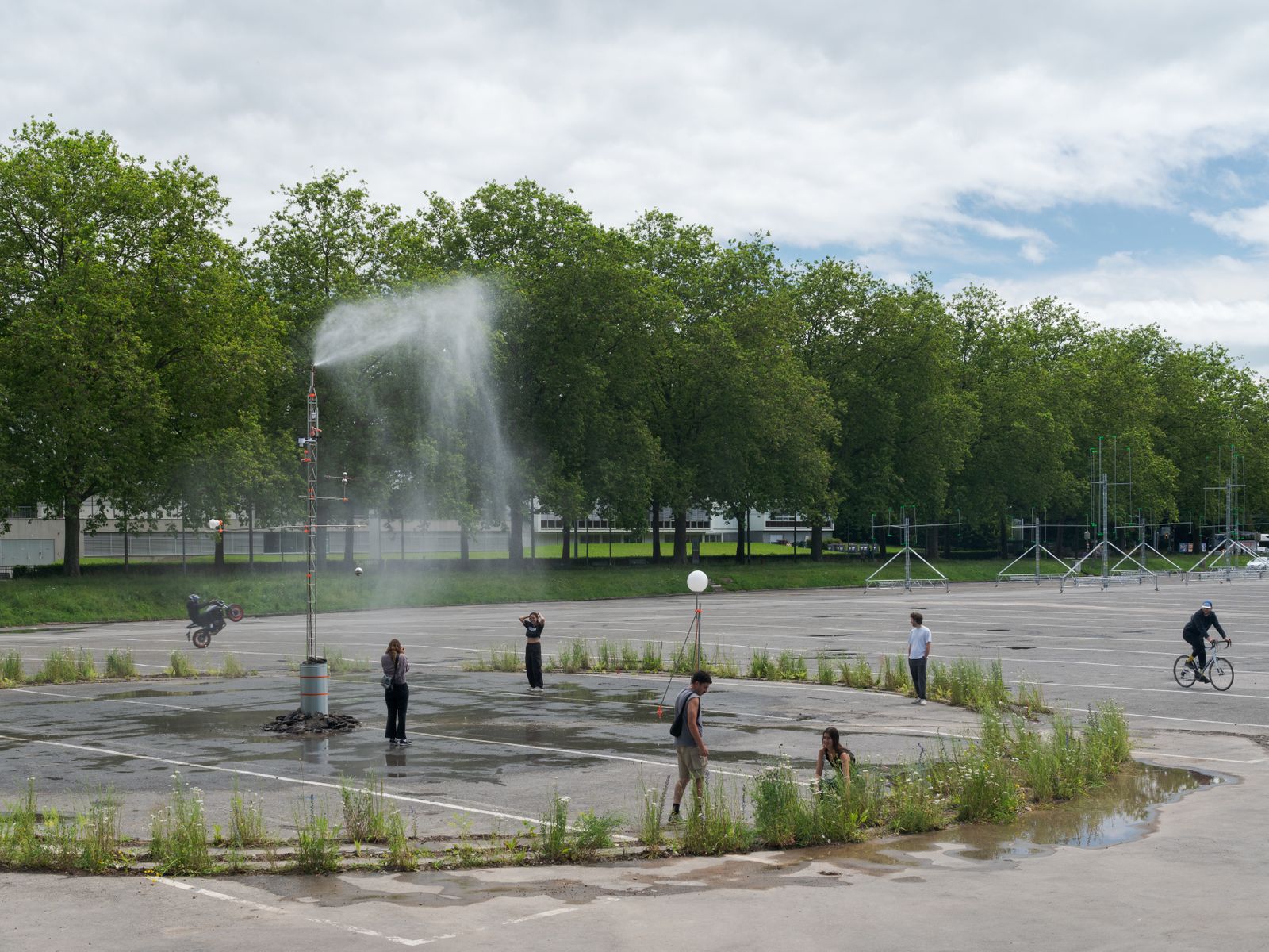 Craquelures dans le réel