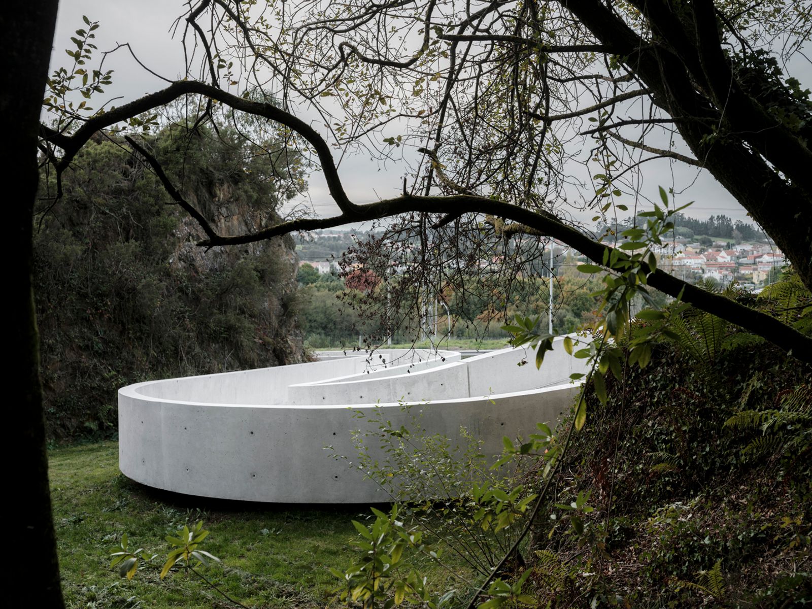 RAMPA - LLEGADA DEL CAMINO FRANCÉS A SANTIAGO