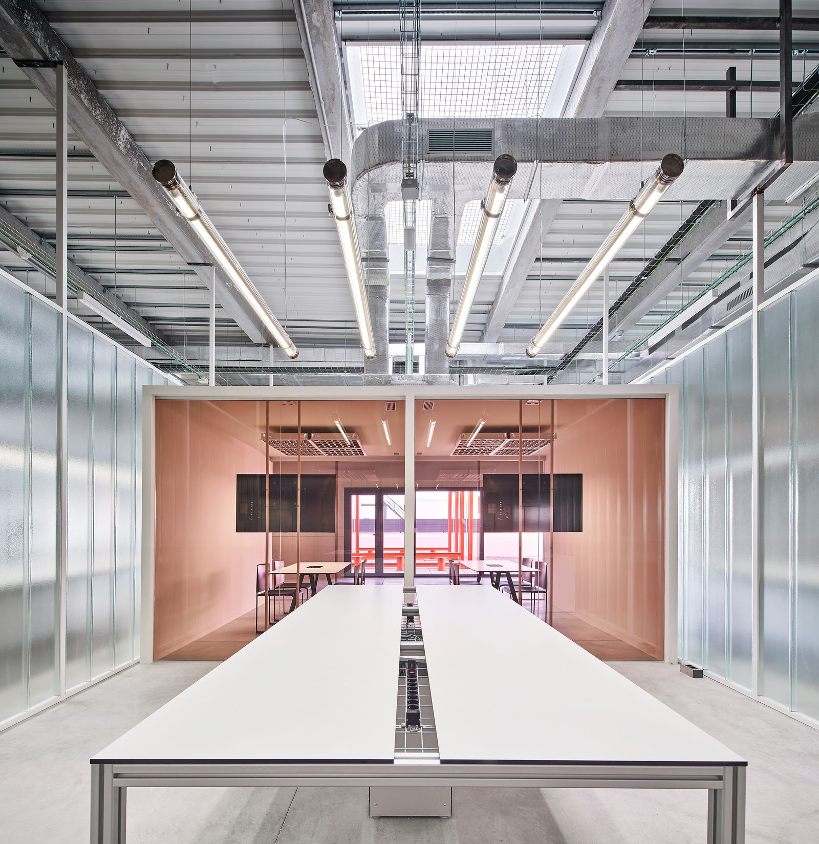 Sivasdescalzo Headquarters