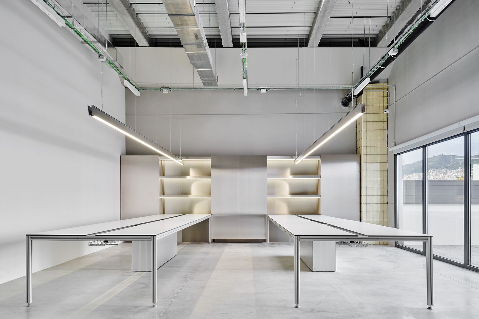 Sivasdescalzo Headquarters