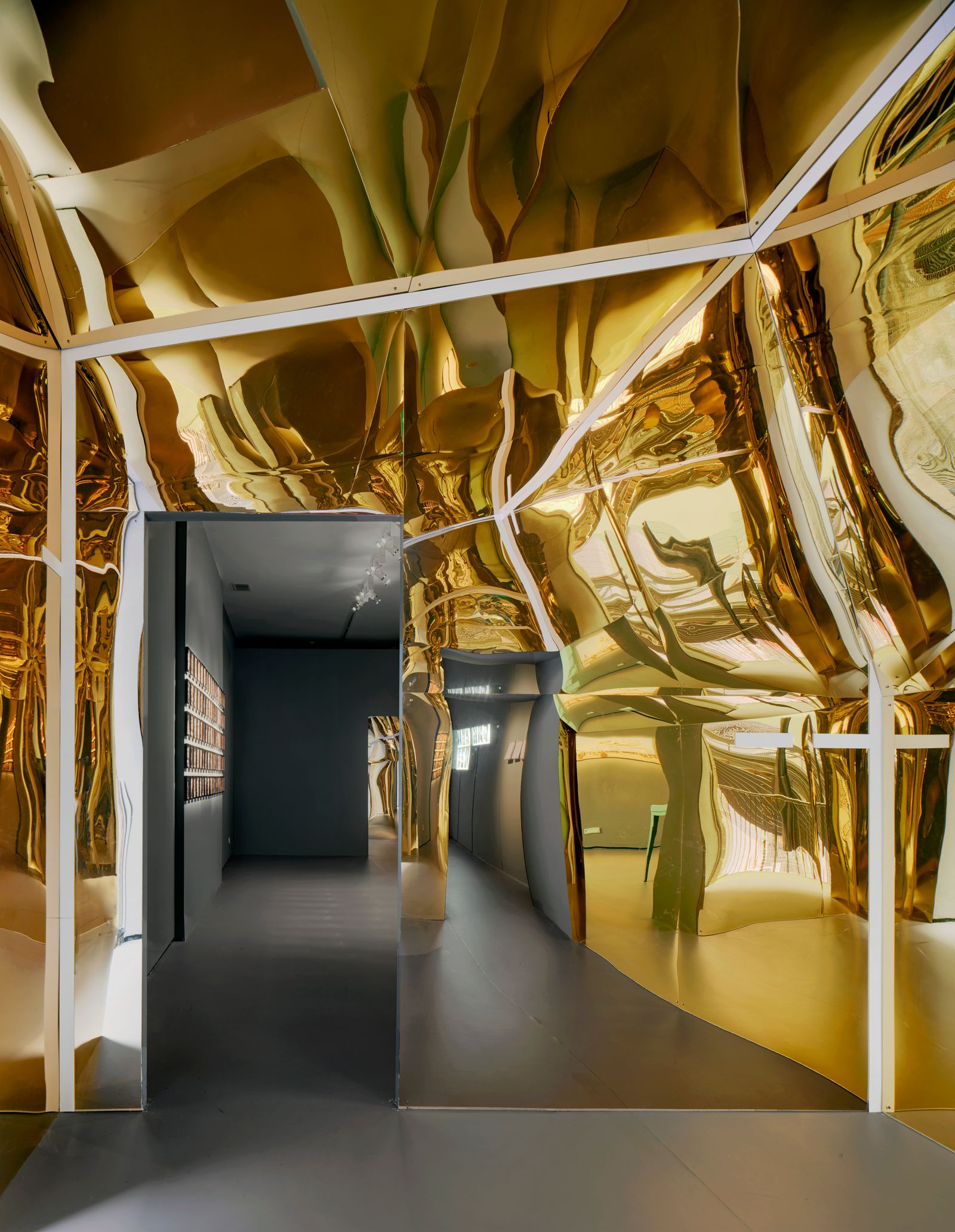 Citissimum Altissimum Fortissimum