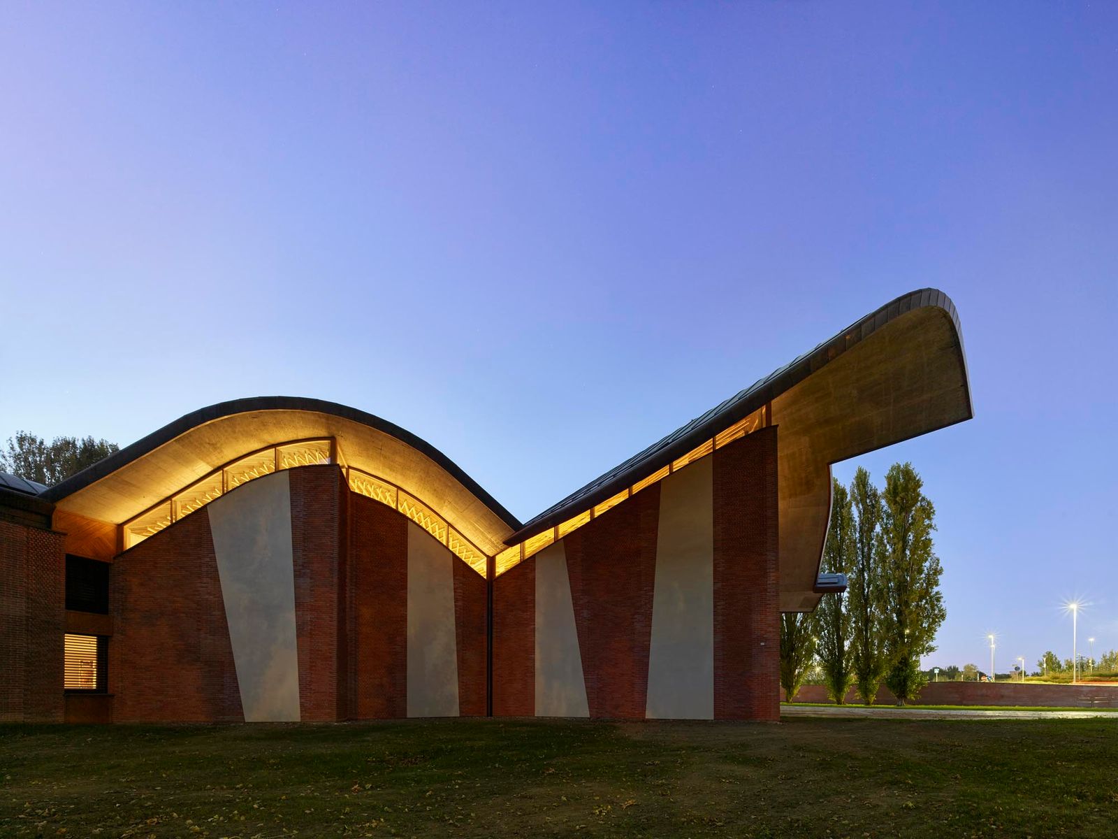 'San Giacomo Apostolo' Església i Complex Parroquial