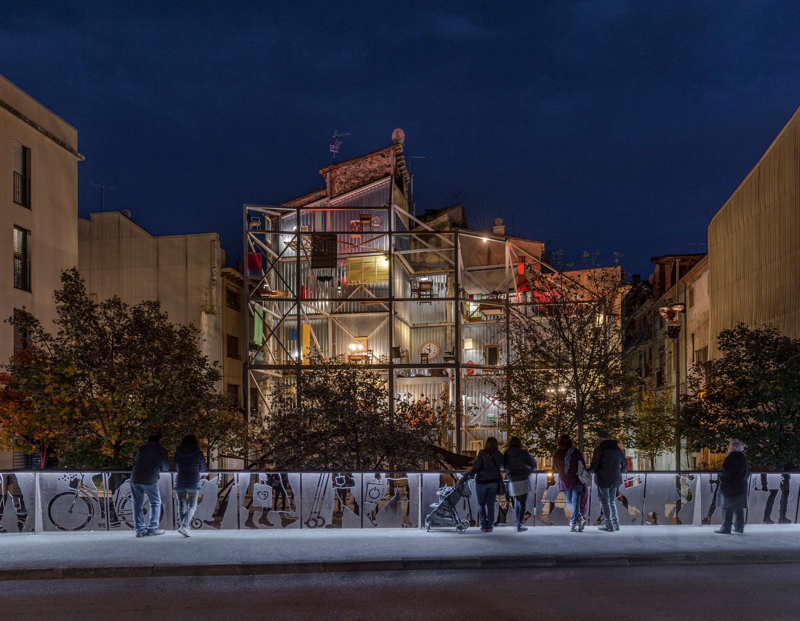 "HABITARE" O LA LLAR SENSE CASA