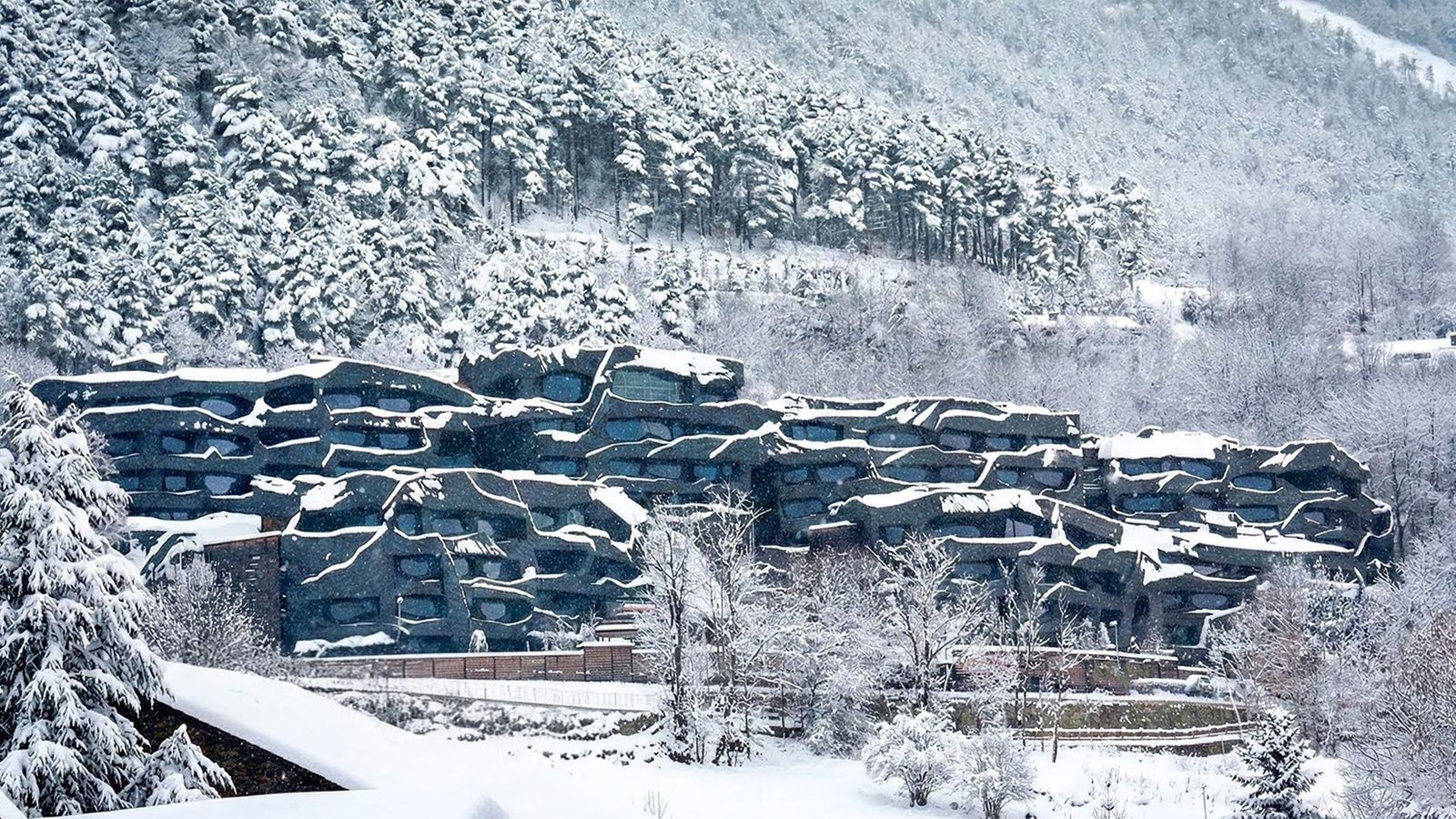 Conjunto Residencial la Querola D’ordino