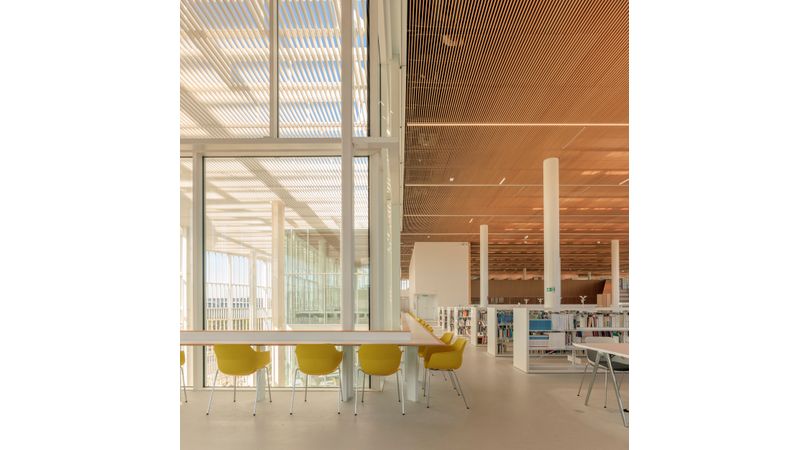 Lumen learning center. universidad paris-saclay | Premis FAD 2024 | International Architecture
