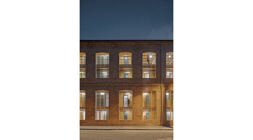 Fabra & coats & habitatge social i castellers | Premis FAD 2021 | Architecture